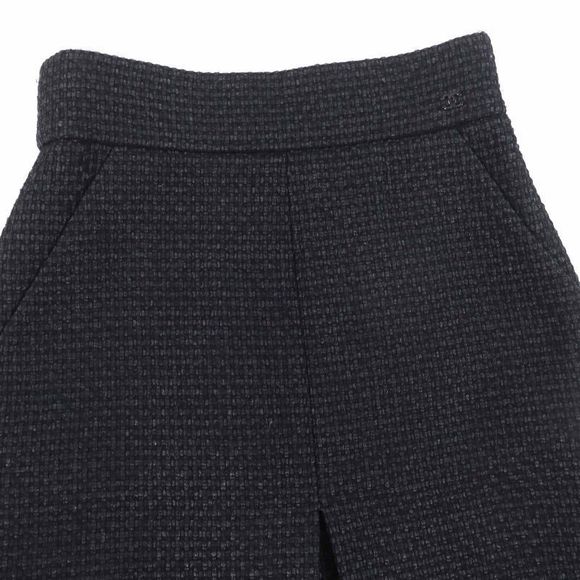 CHANEL P36751 Tweed Below-knee Tight Skirt With Coco Mark Black 36 Made In - Picture 2 of 10